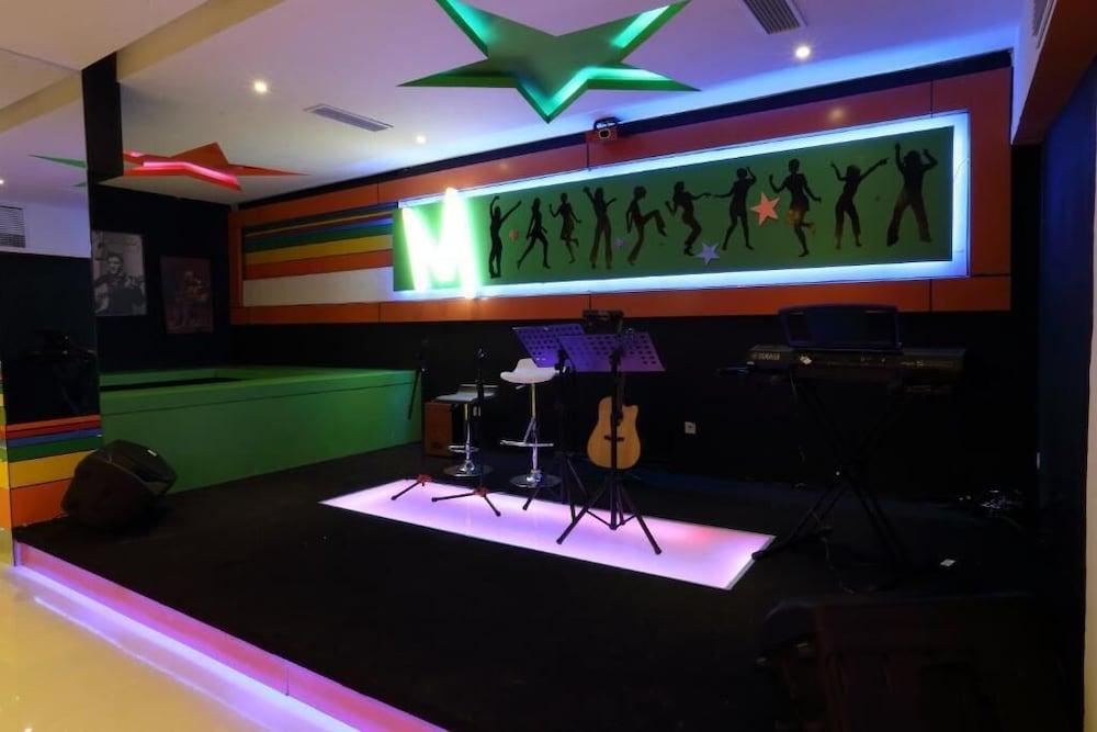 Hotel Miyanna 3*
