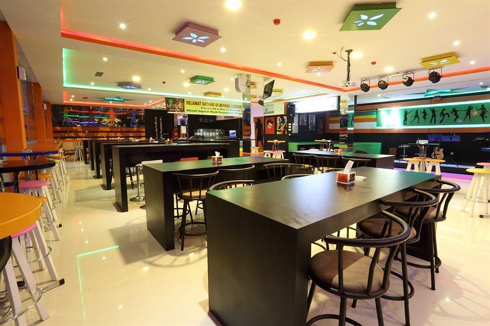 Miyanna Hotel 3*